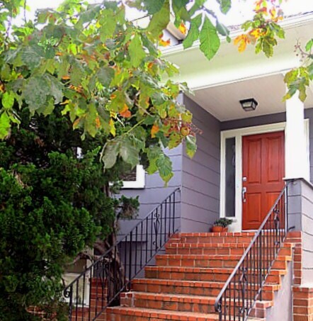 Entry - 5274 Locksley Avenue