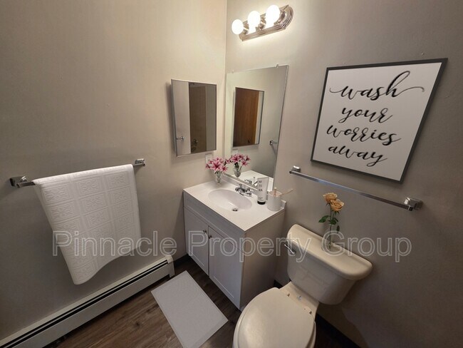 Foto del edificio - 3893 Orr Dr