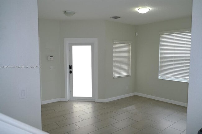 Foto del edificio - 16897 SW 1st Pl