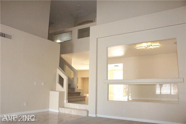Building Photo - 5 br, 2.5 bath House - 7871 Spindrift Cove St