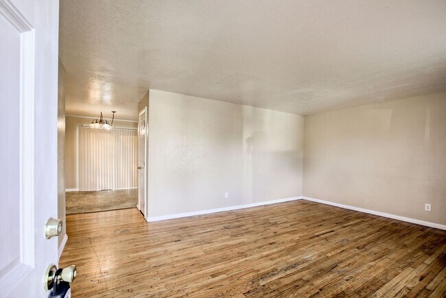 Foto del edificio - 5 Bedroom Ranch in Fort Collins
