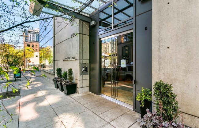 Foto del edificio - 1410 NW Kearney St