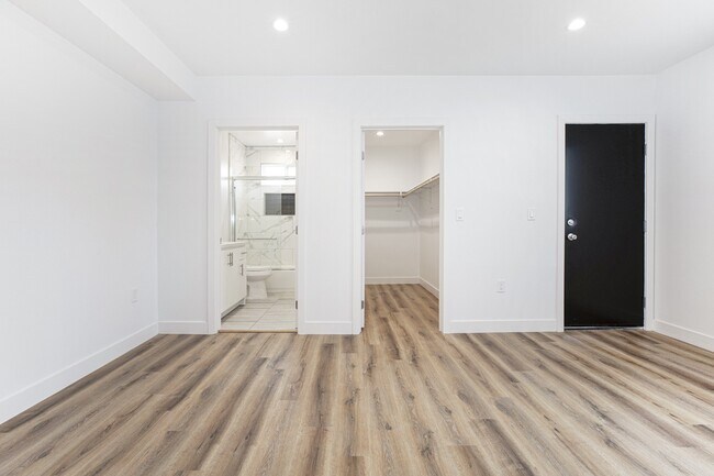 Foto del edificio - 5916 Tujunga Ave