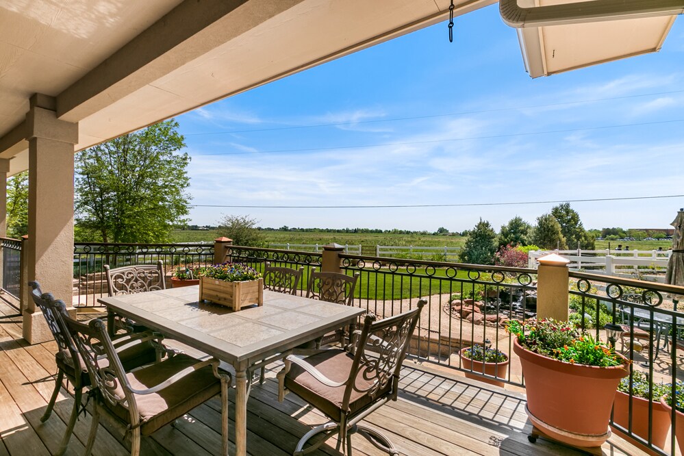 Back patio - 7572 Panorama Dr