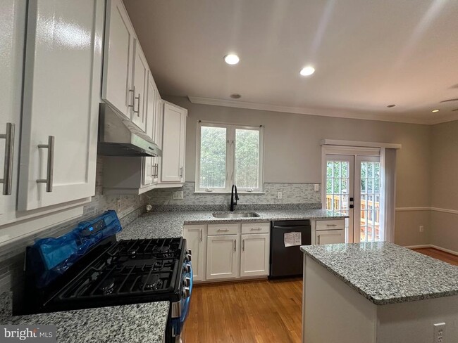 Building Photo - 14838 Edman Cir