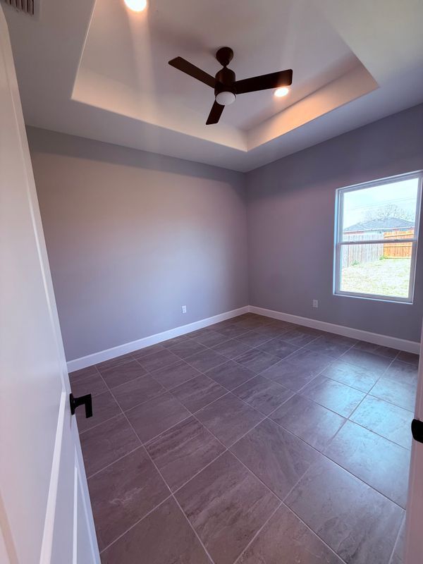 Foto del edificio - 3222 Villa Rosa Dr