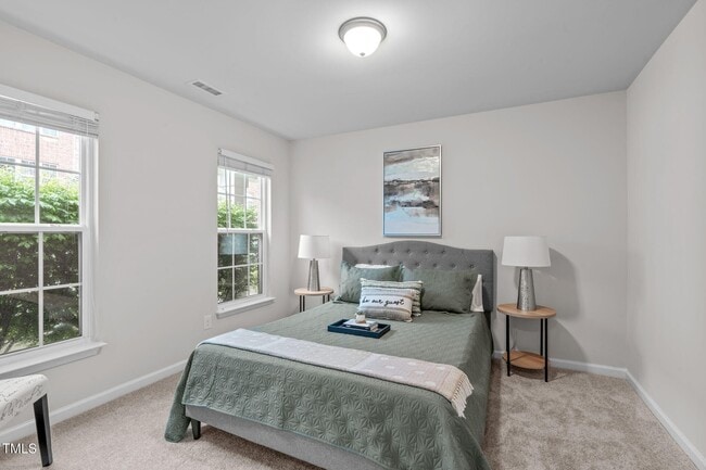 1st floor bedroom - 228 Dove Cottage Ln