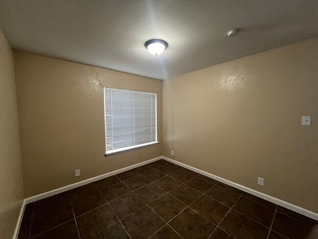 Building Photo - 631 Morningview Dr., San Antonio, TX. 78220
