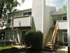 Building Photo - 176 Meadow Ridge Rd