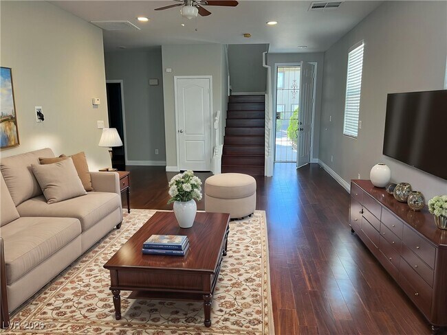 Foto del edificio - 9702 Maple Sugar Leaf Pl