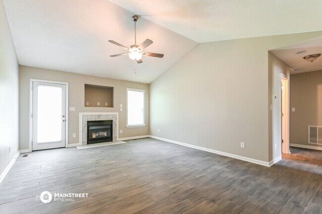 Building Photo - 1328 Greenbranch Ln