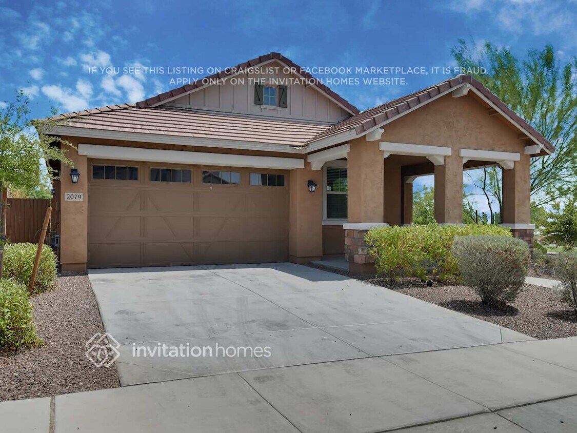 Foto principal - 2079 N Heritage St