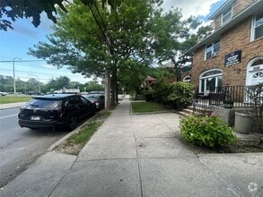 Building Photo - 1105 Doughty Blvd