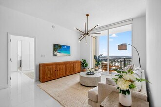 Building Photo - 550 Okeechobee Blvd