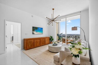 Building Photo - 550 Okeechobee Blvd