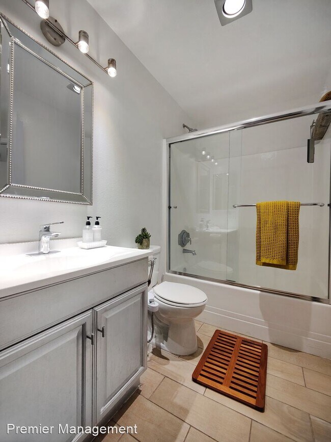 Foto del edificio - 2 br, 2 bath House - 6345 Rancho Mission R...