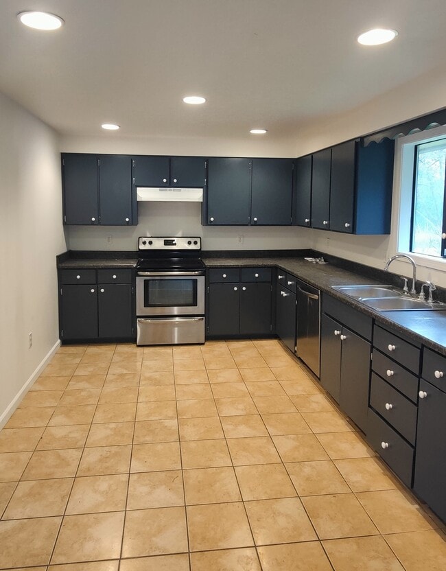 Foto del edificio - 1204 N 7th St