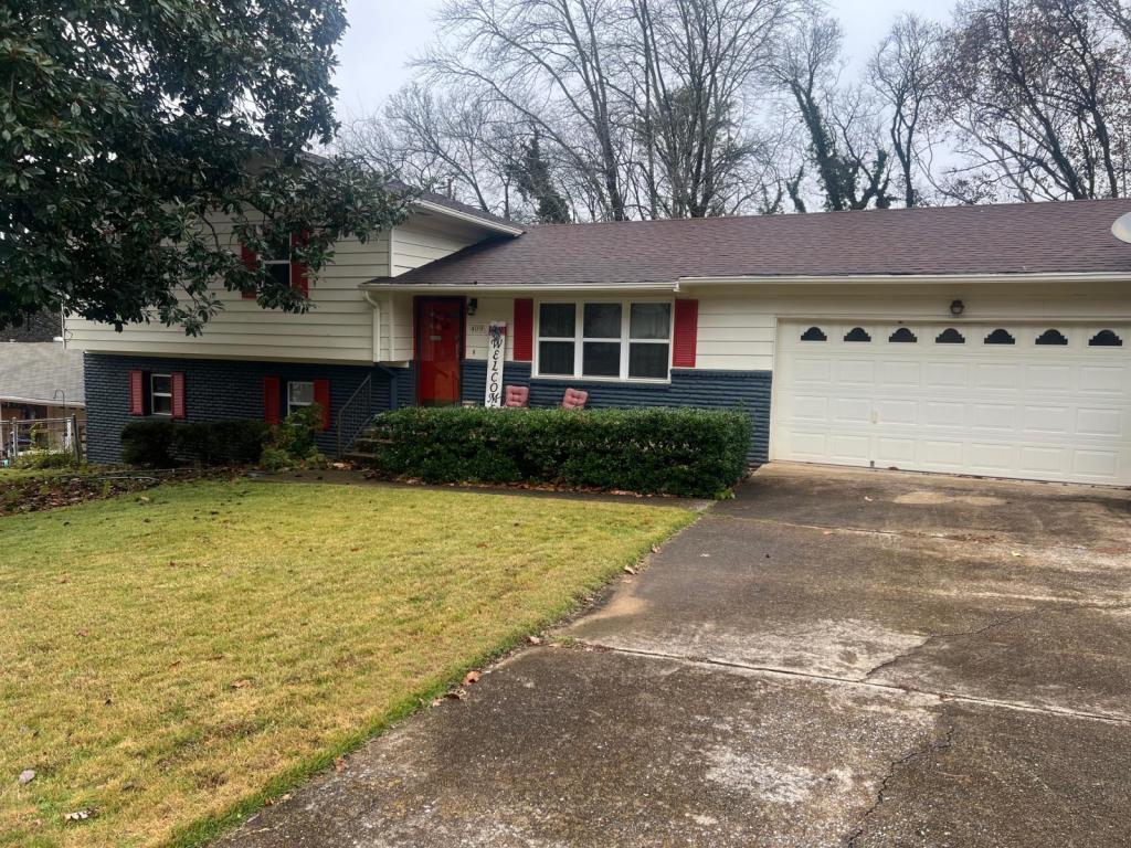 Primary Photo - 409 Cumberland Dr SE