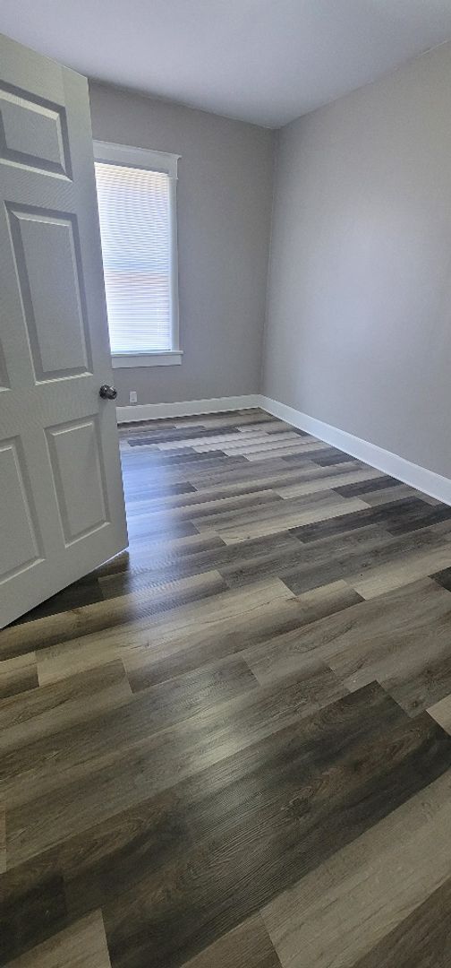 Foto del edificio - Newly remodeled 2 bedroom duplex!