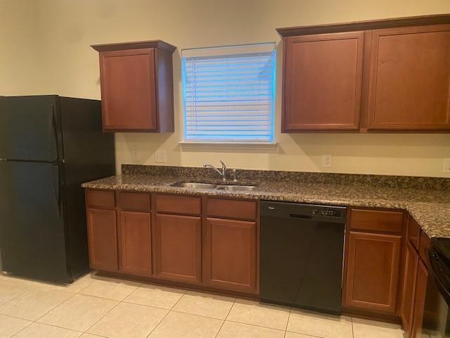 Foto del edificio - 1720 Persimmon Dr