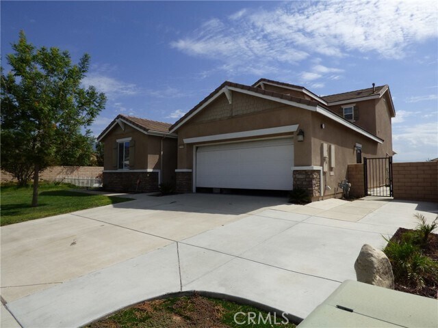 Building Photo - 18348 Cayenne Dr