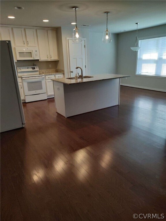 Foto del edificio - 4012 Virgil Ct