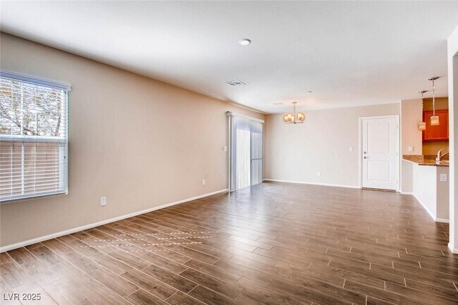 Building Photo - 3116 Paladi Ave