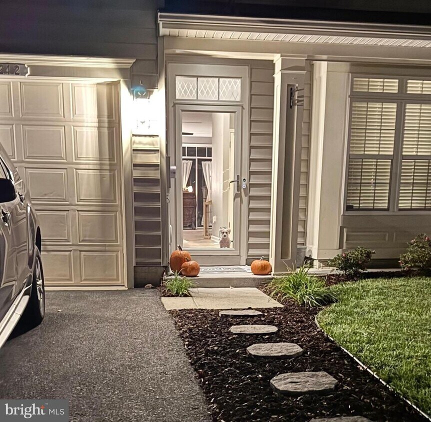 Foto principal - 212 Kintyre Ln