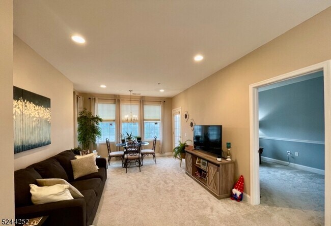 Building Photo - 4207 Ramapo Ct
