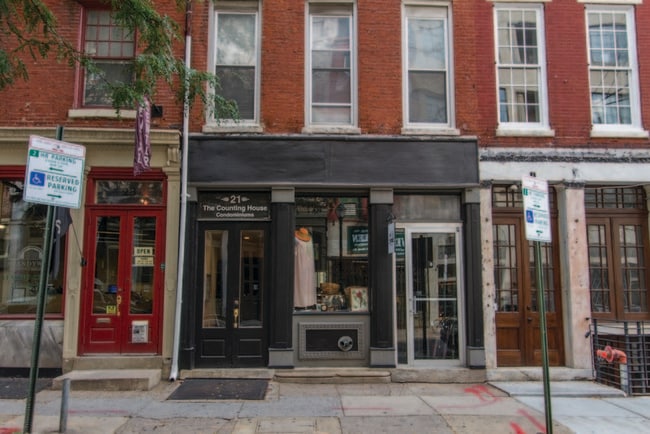 Building Photo - The Counting House Condominiums
