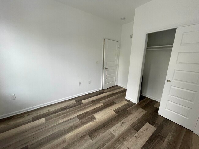 Foto del edificio - 430 Ocean Ave