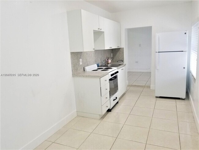 Foto del edificio - 1829 NW 4th St
