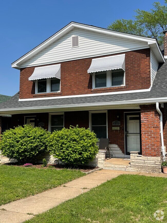 Clifton Heights Apartments for Rent with Parking Saint Louis, MO 2