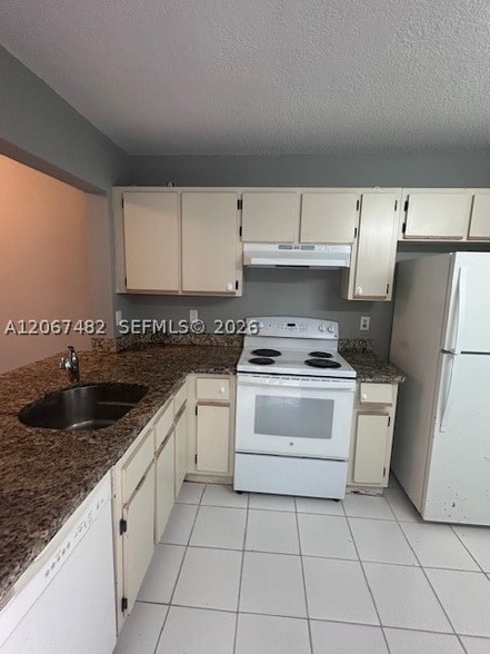 Building Photo - 20735 NE 8th Ct