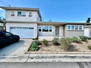 Building Photo - 5252 Lenore Dr