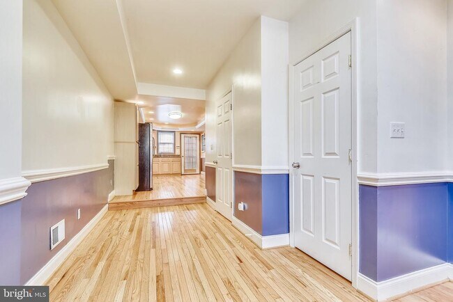Foto del edificio - 1619 S Hanover St