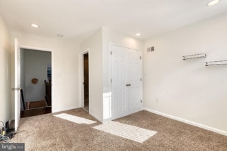 Building Photo - 2515 E Fayette St