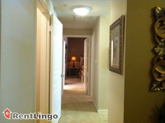 Building Photo - 9600 Glenfield Ct