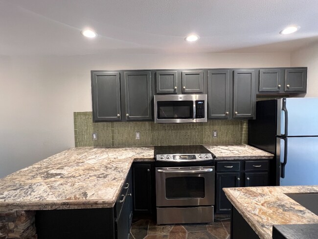 Foto del edificio - 8 Spyglass Ln