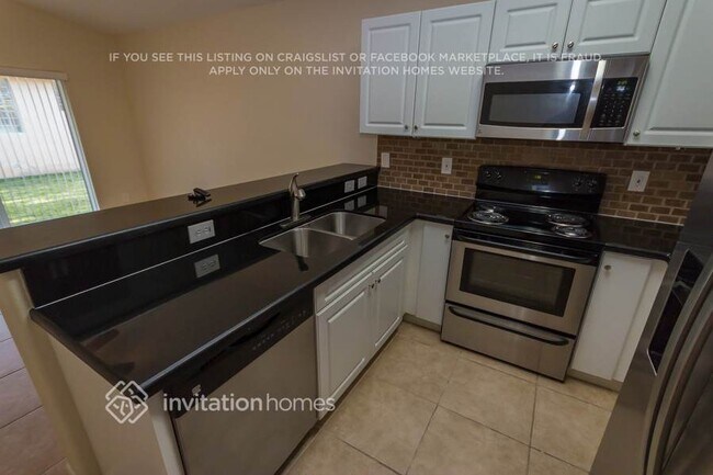 Foto del edificio - 12739 NW 11th Terrace