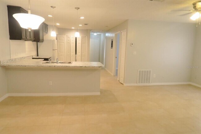 Foto del edificio - 1513 Sophie Blvd
