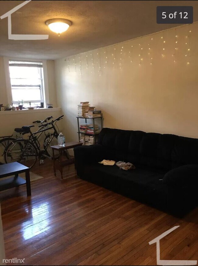 Foto del edificio - 3 br, 2 bath House - 110 Lanark Rd Apt 1K