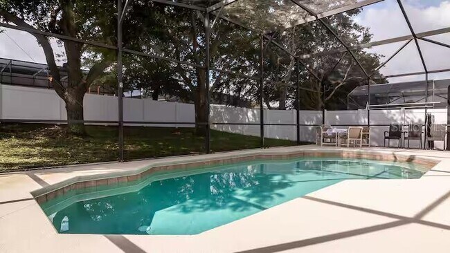 Foto del edificio - 750 Kettering Rd