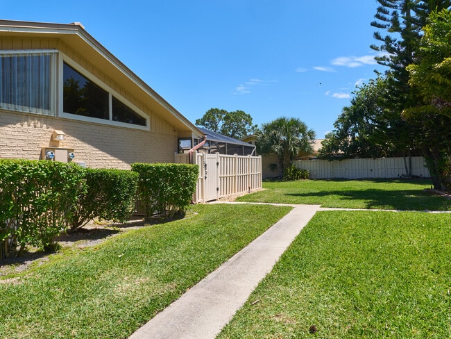 Building Photo - 5532 Golden Eagle Cir