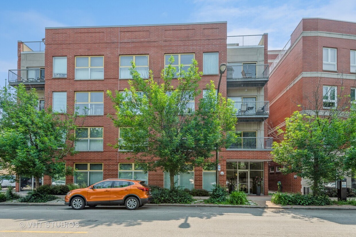1421 Sherman Ave Unit 201, Evanston, IL 60201 Condo for Rent in
