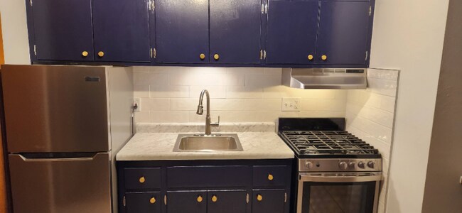 Foto del edificio - 1445 Lombard Ct