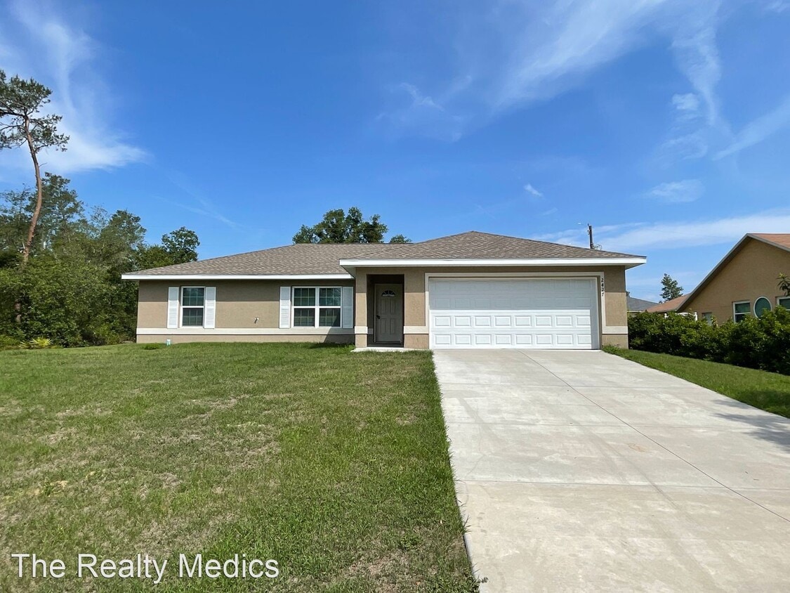 Foto principal - 3 br, 2 bath House - 2427 SW 168th Loop