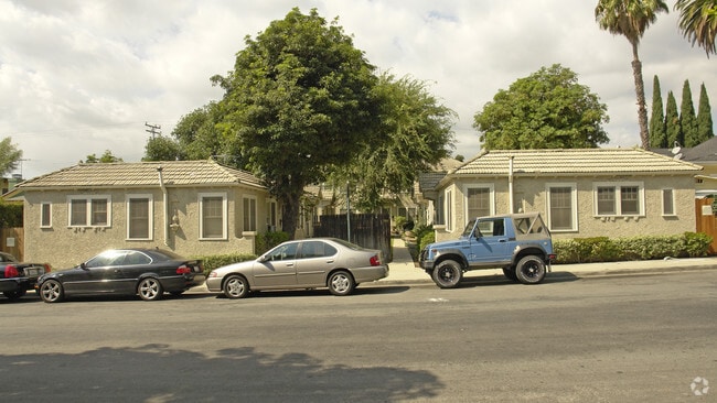 Foto del edificio - 1243-1261 N Genesee Ave