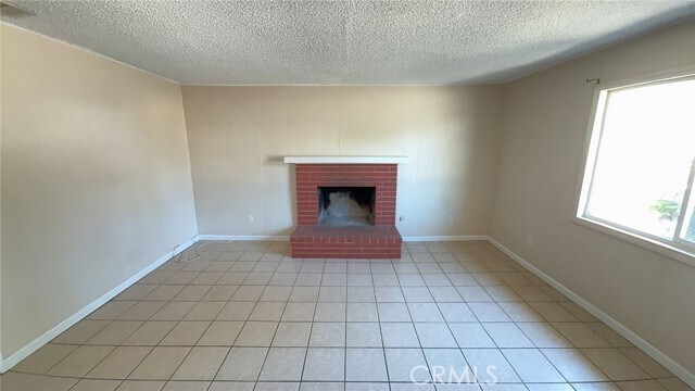 Building Photo - 23475 Vista Way
