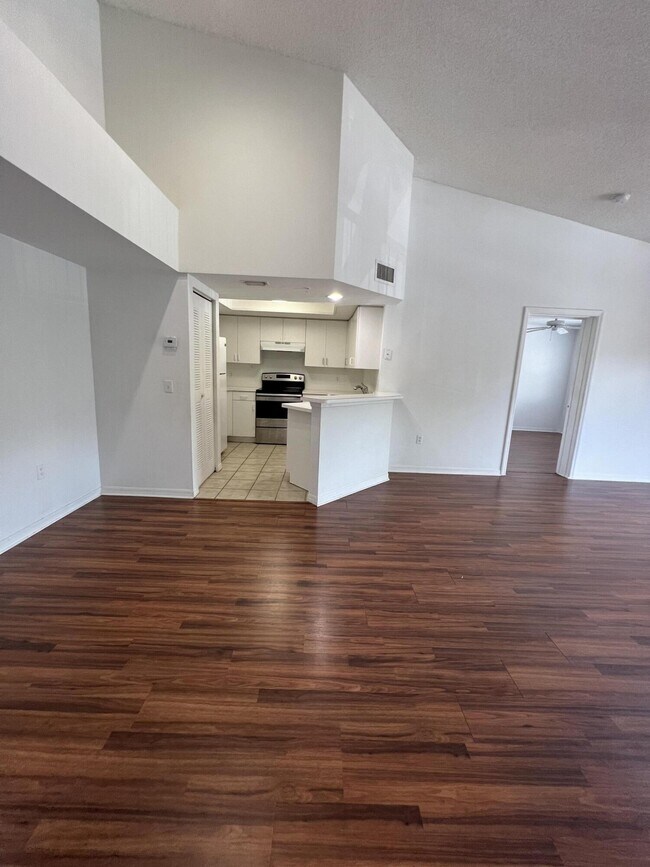Foto del edificio - 4163 N Haverhill Rd